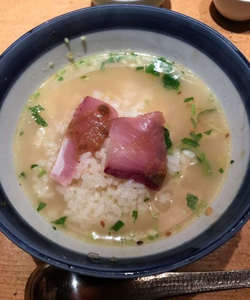 〆の鯛茶漬け ご飯の量が選べます