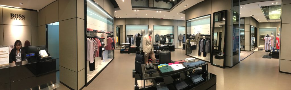 HUGO BOSSの店内
